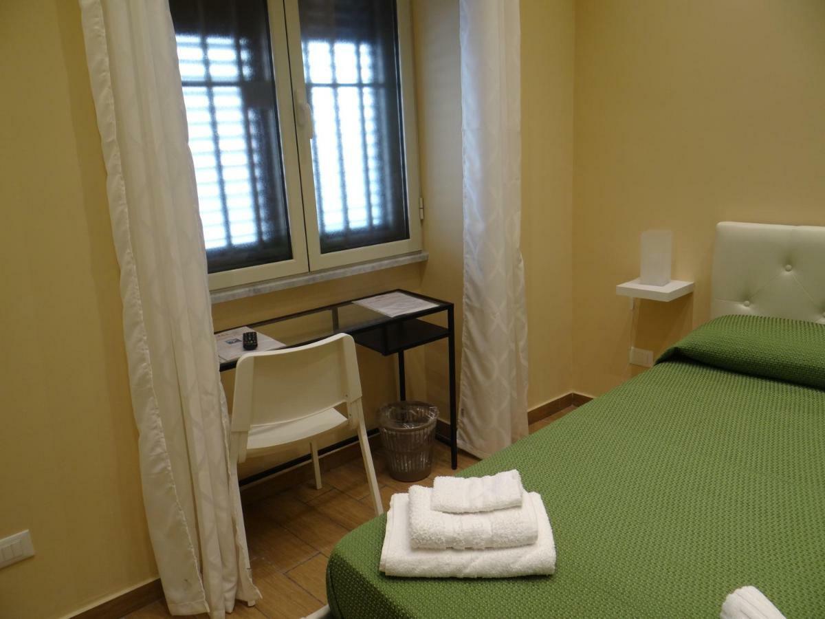 Montecarlo Palace Bed and Breakfast Παλέρμο Εξωτερικό φωτογραφία